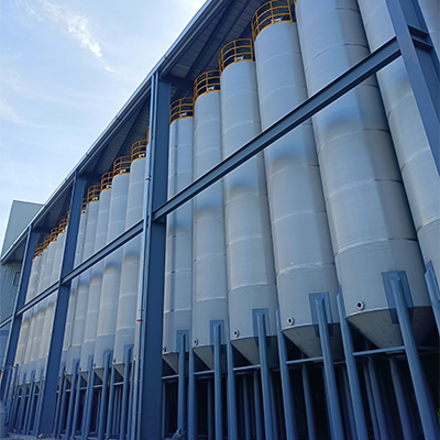 „Niasi Outdoor Silo Solve“ pagrindinių pramoninių medžiagų saugojimo skausmo taškai